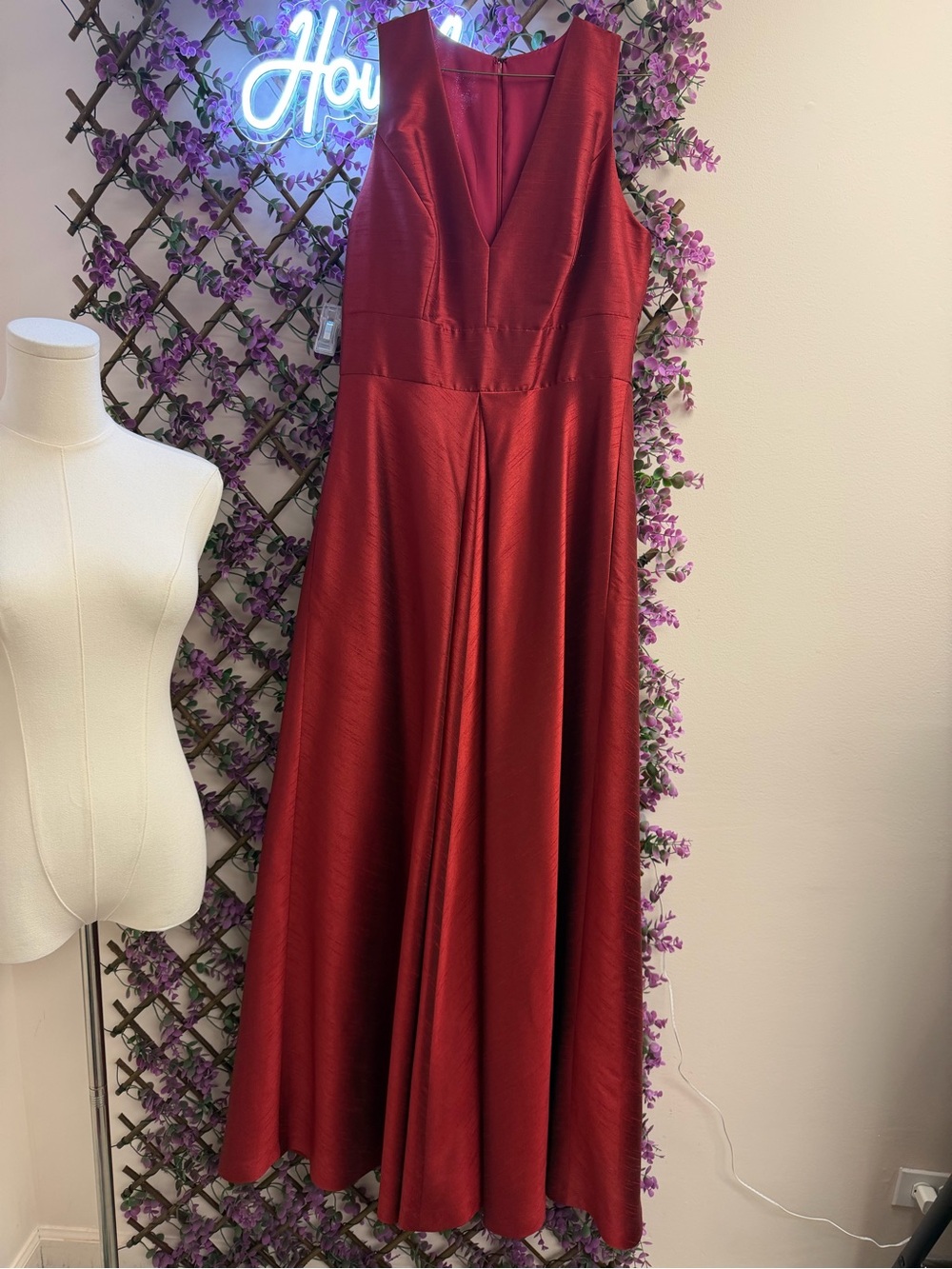 Formal Floor Length Elegant Women's Red V-Neck A-Line Dress